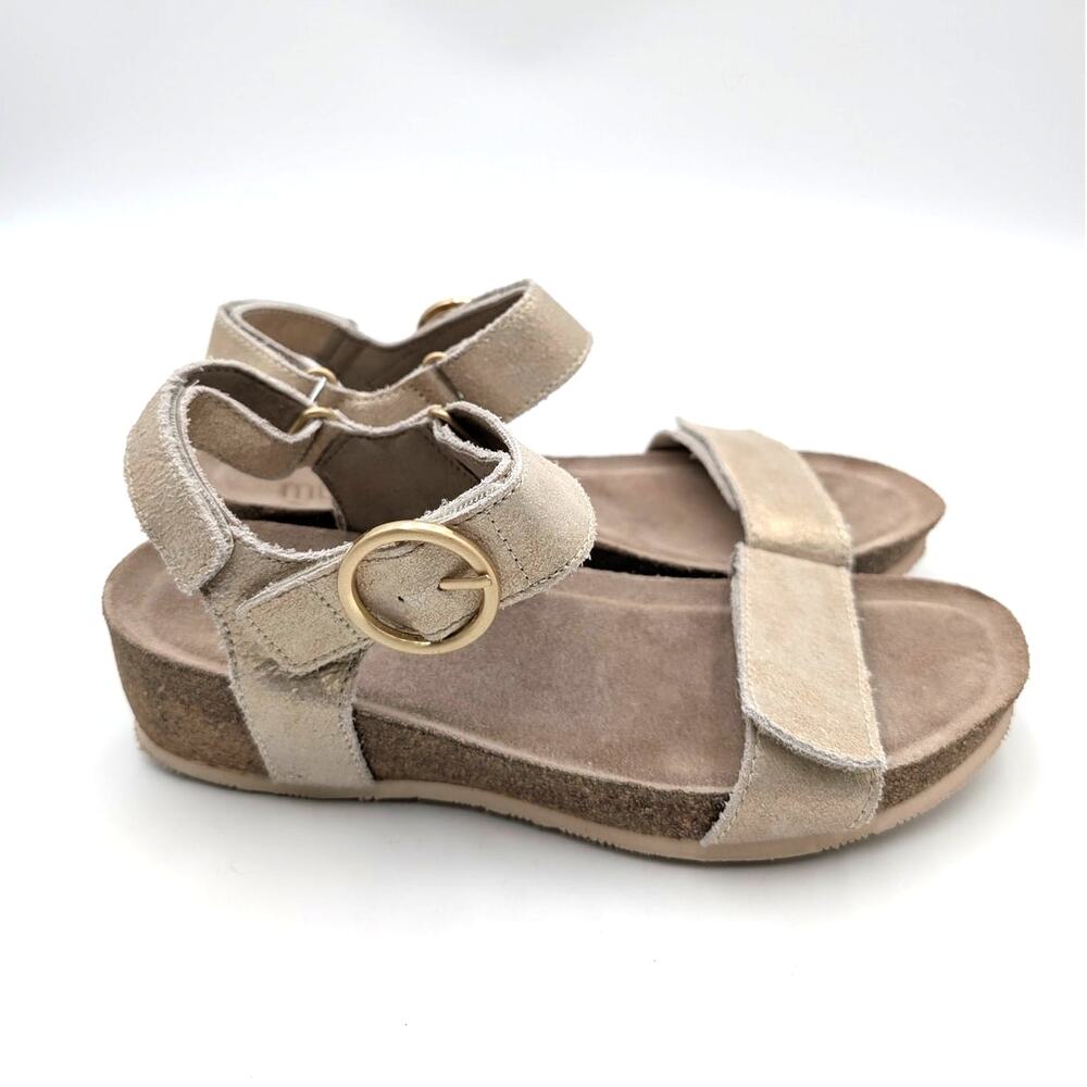 Munro Sintra Hook & Loop Wedge Sandals Women's Size Gold/Tan Size US8M EU38.5 - Picture 3 of 10